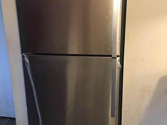 2nd image of 1810 Hemlock Pl