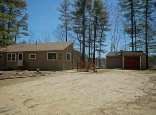 11 Deerfield Rd, Raymond, NH 03077