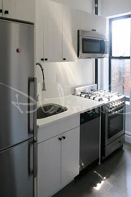 Rented by Platinum Properties | media 19