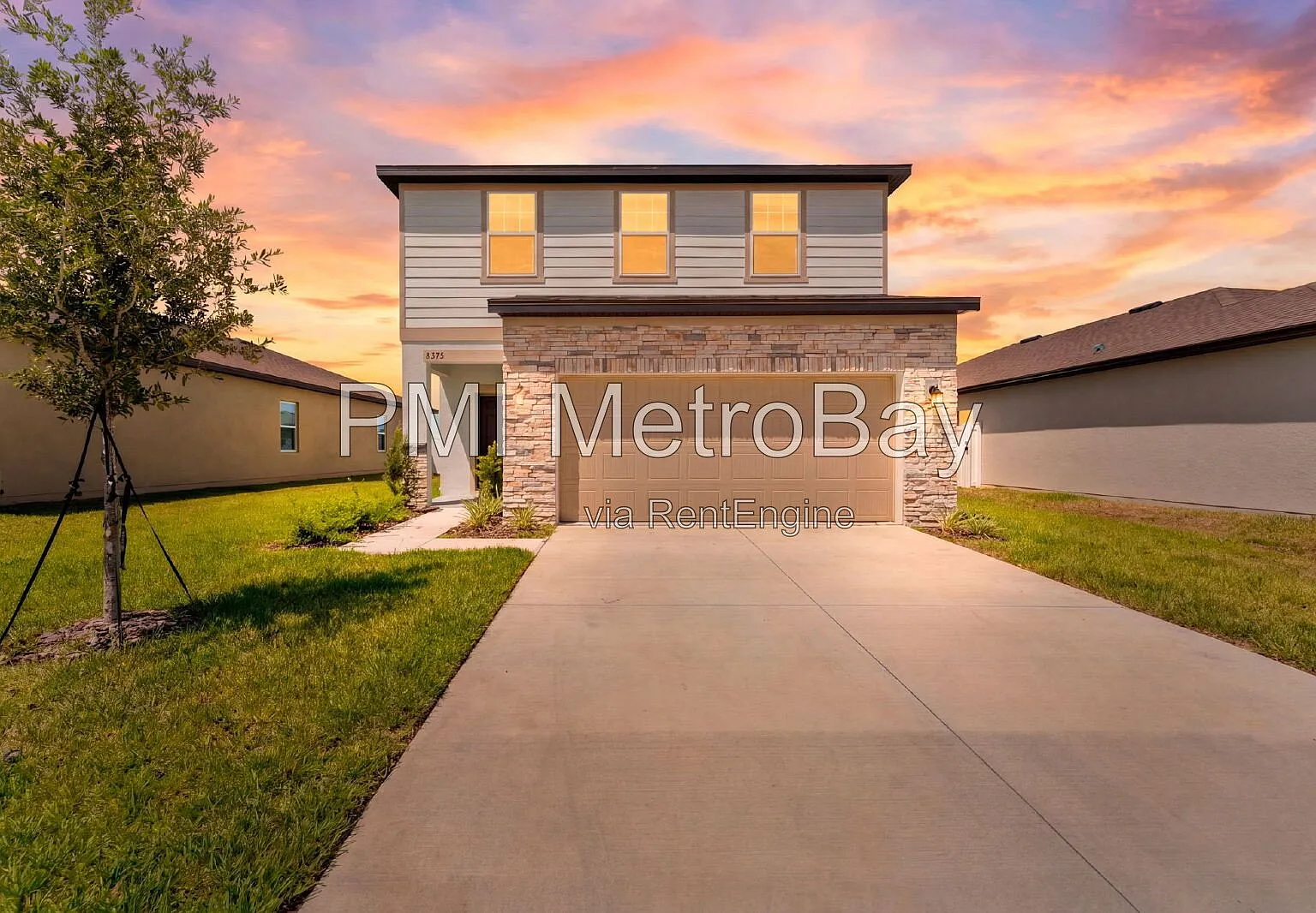 4 bed, 3.0 bath, 2260 sqft, $2,300 — Photo 1
