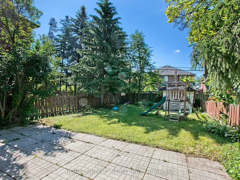247 Parkview Ave — Photo 32