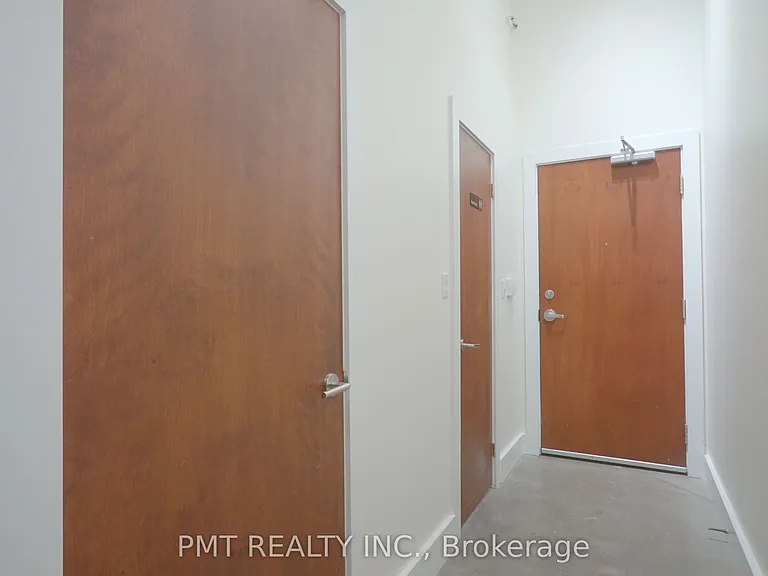 550 Hopewell Ave #302 — Photo 23