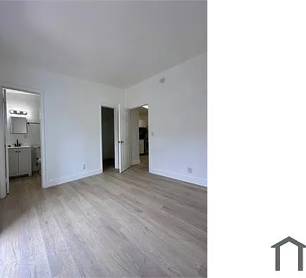320 NE 13th Ave #7 — Photo 14