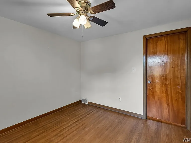 69 Berryman Dr — Photo 27