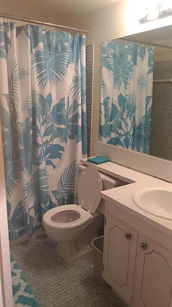 1st image of 100 Ventnor E