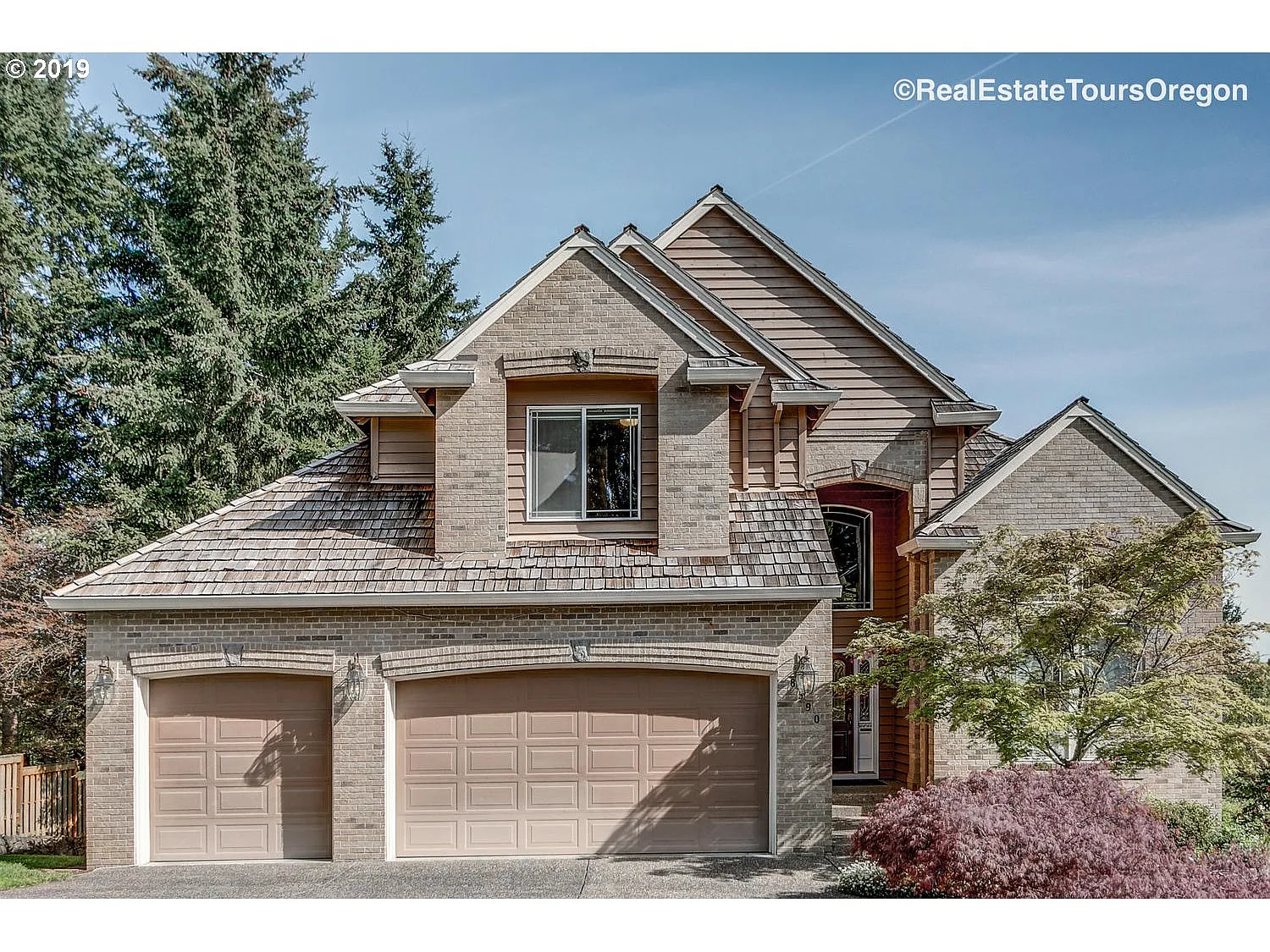 8590 SW Ravine Dr photo 1
