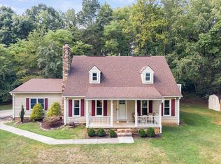4735 Cherokee Hills Dr, Salem, VA 24153