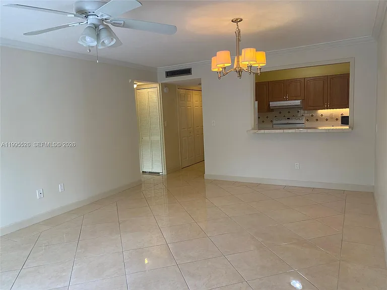 9301 SW 92nd Ave #210-C — Photo 15