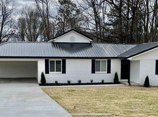 453 Old Grand Center Rd, Chickamauga, GA 30707