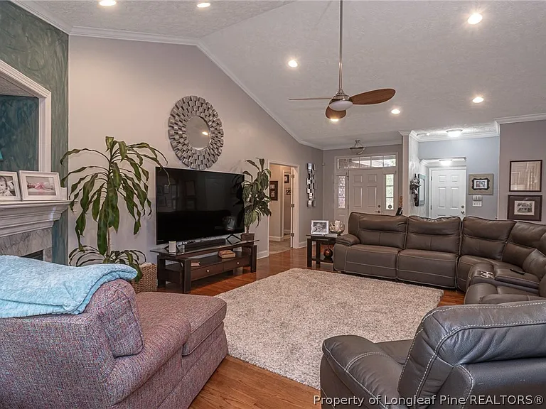 3021 Bankhead Dr — Photo 7