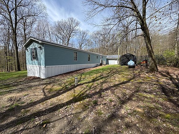 5th image of 1820 Dennison Run Rd