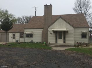 1128 SW Gage Blvd, Topeka, KS 66604
