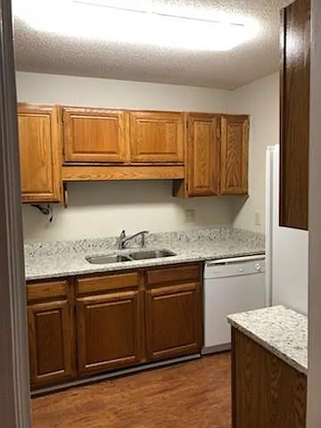 1135 Country Club Pl NW — Photo 27