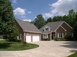 5559 N Fall Creek Rd, Indianapolis, IN 46220