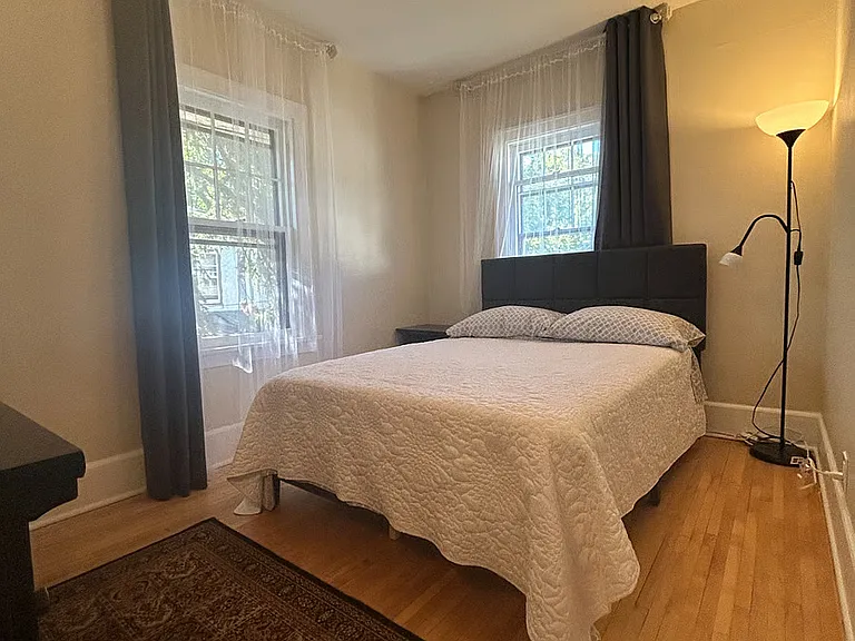 2508 33rd Ave S #1 — Photo 8