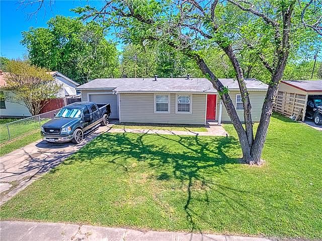 1st image of 806 Jardin Dr