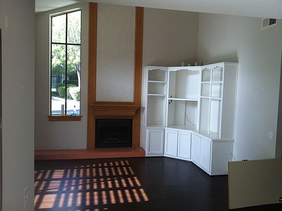 5th image of 3658 San Vincente Ln