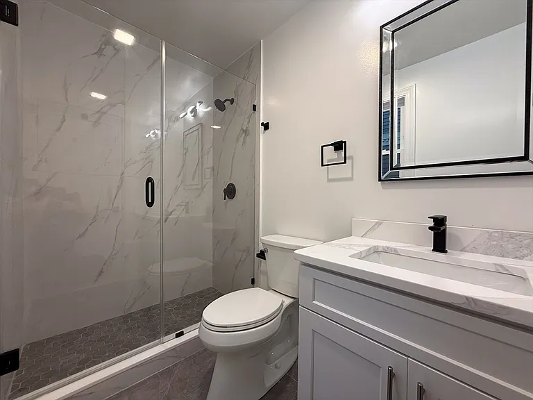 16 Willow Ave #1 — Photo 10