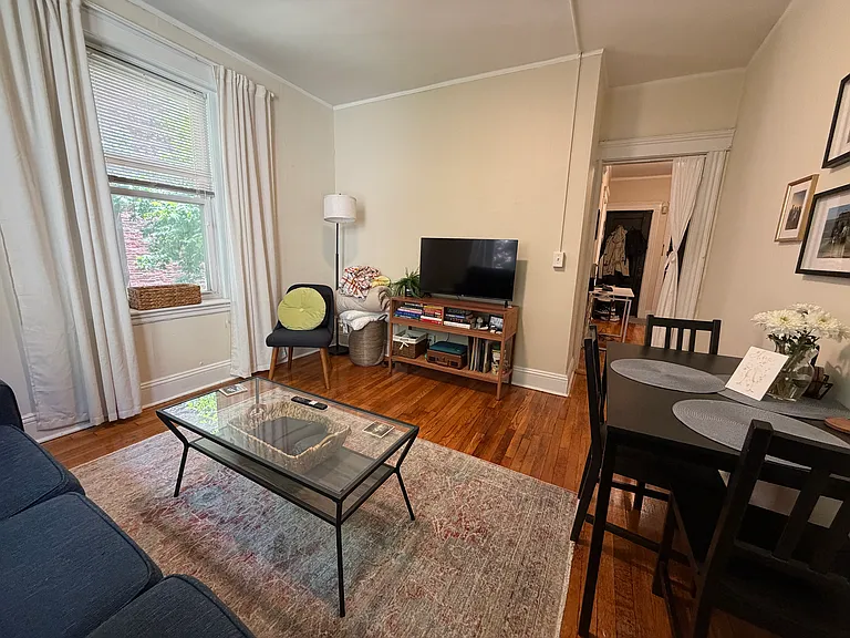 1450 Commonwelath — Photo 6