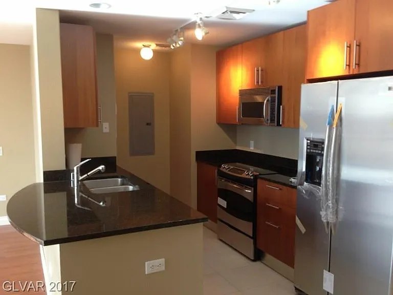 200 W Sahara Ave #2605 — Photo 10