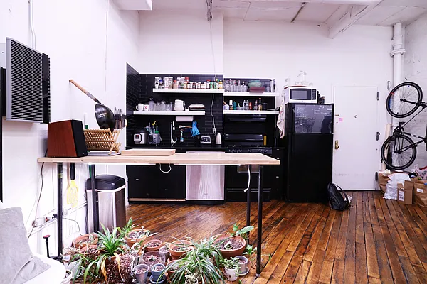 Rented by City Connections Realty | media 20