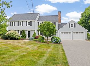 6 Craig Ln, Hingham, MA 02043