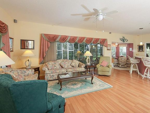 3rd image of 1234 Green Oak Trl