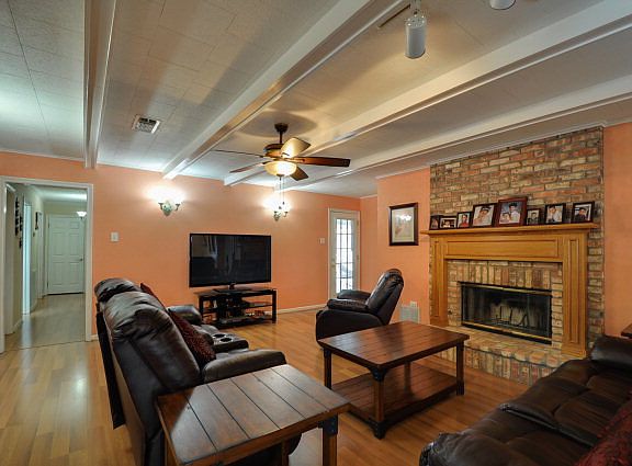 2nd image of 202 Hemphill Dr