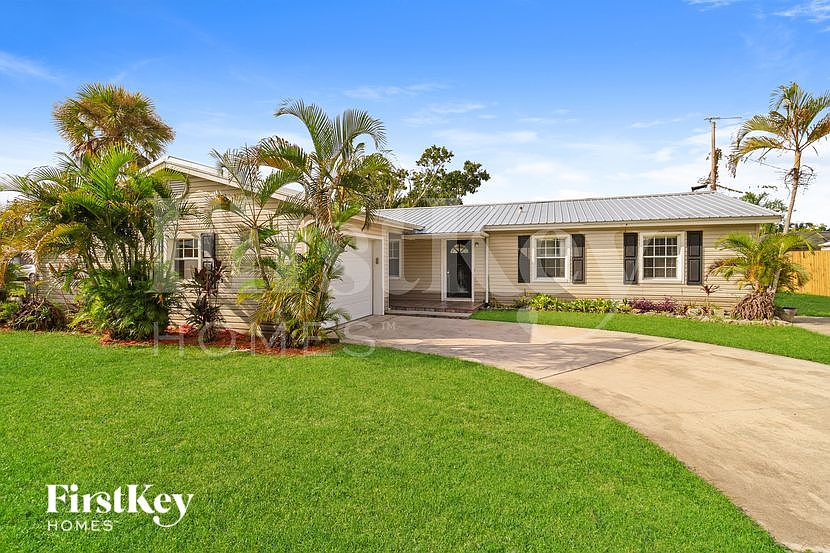 1st image of 1034 Hermosa Dr