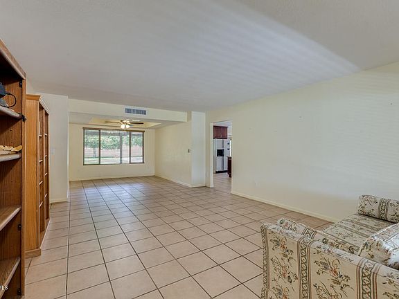 4th image of 8322 W Via Montoya Dr