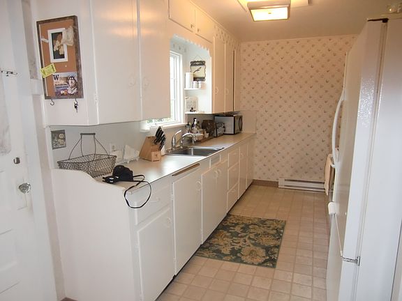 Carriage house kitchen
