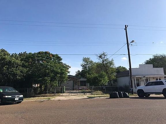 5th image of 816 E Acacia Ave