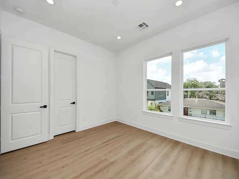 4607 Gunter St #B — Photo 23