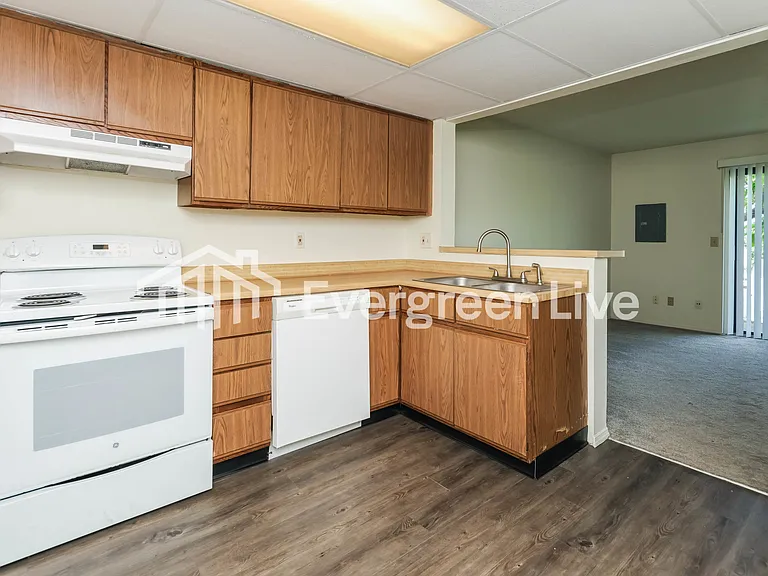 9730 Nettleton Park — Photo 6
