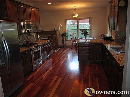Gourmet Kitchen
