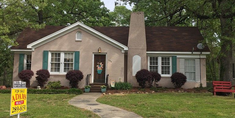 1st image of 206 Galloway Dr