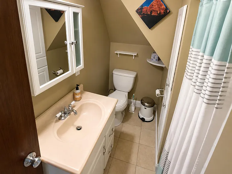 82 Thurston St #4 — Photo 9