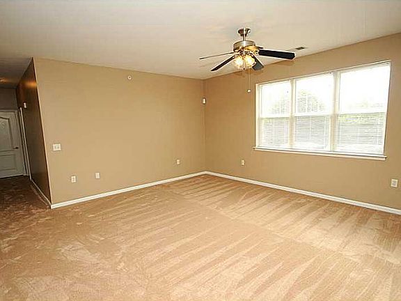 5th image of 5300 Warminster Dr Unit 104