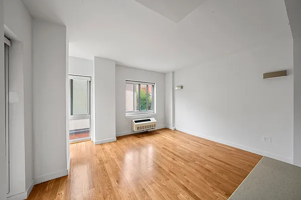 Rented by Corcoran | media 22