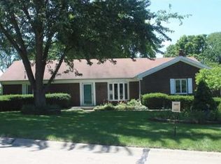 1726 Brer Rabbit Dr, Greenwood, IN 46143