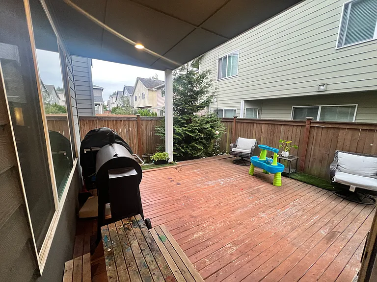1128 133rd Pl SW — Photo 27