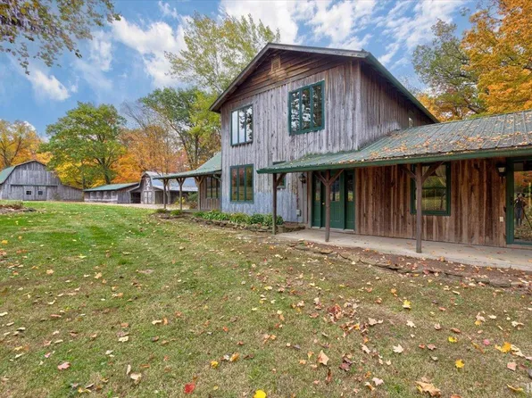 9911 W Mallory Rd, Bloomington, IN 47404