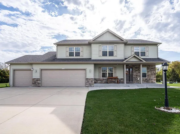 14545 Walnut COURT, New Berlin, WI 53151