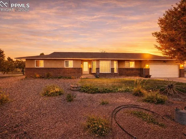 1003 W Camino Al Cielo, Pueblo West, CO 81007