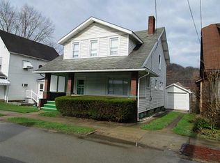 716 Armstrong Ave, Apollo, PA 15613
