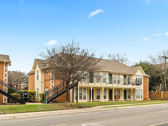 3rd image of 104 Mosscliff Cir APT 1