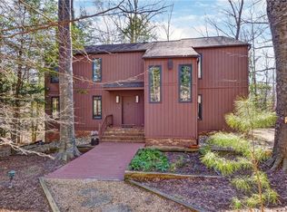 104 Crestwood Dr, Williamsburg, VA 23185