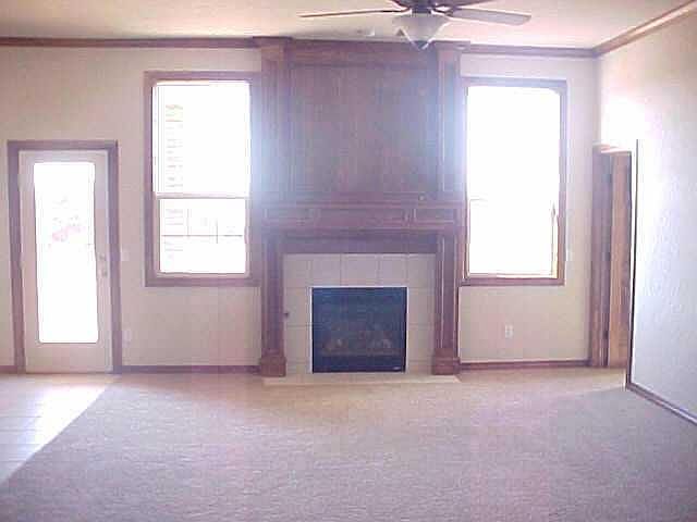 2nd image of 2916 Highland Rdg