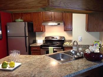 1st image of 883 Benedetti Dr APT 207