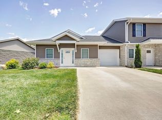1460 W Westwind Ct, Bloomington, IN 47403